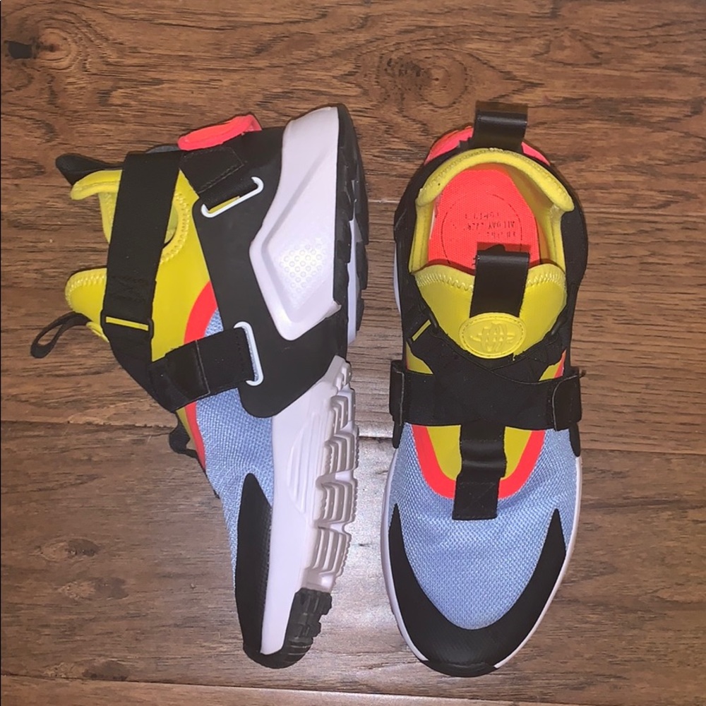 nike air sneakers